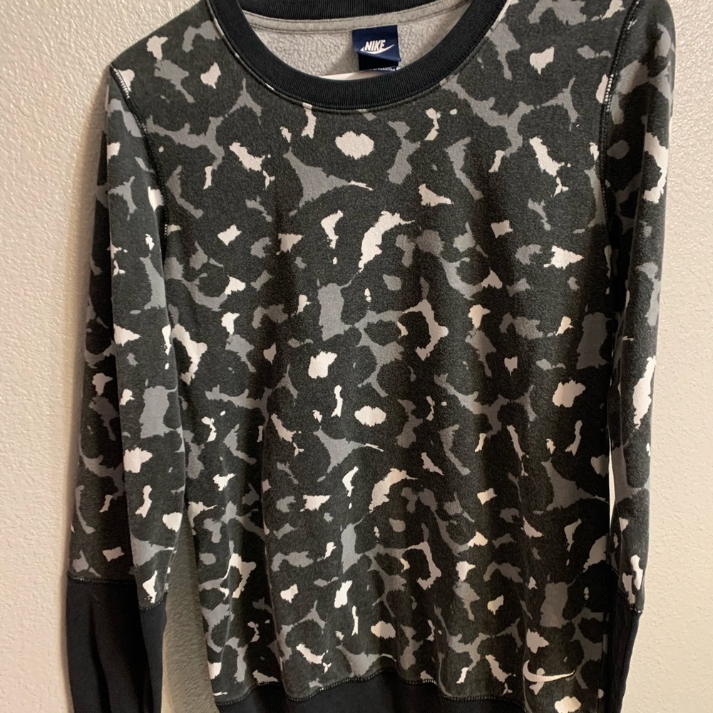 Nike leopard Crewneck sweatshirt